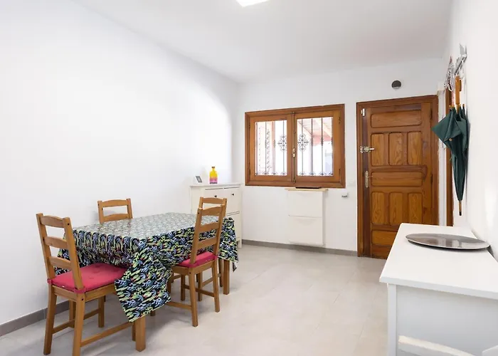 Live Los Corales Caletillas Con Piscina *